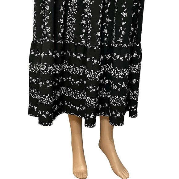 BCBGeneration Floral Maxi Dress XS Halter Neck Tiered A-line Boho Casual Crepe - Picture 2 of 10